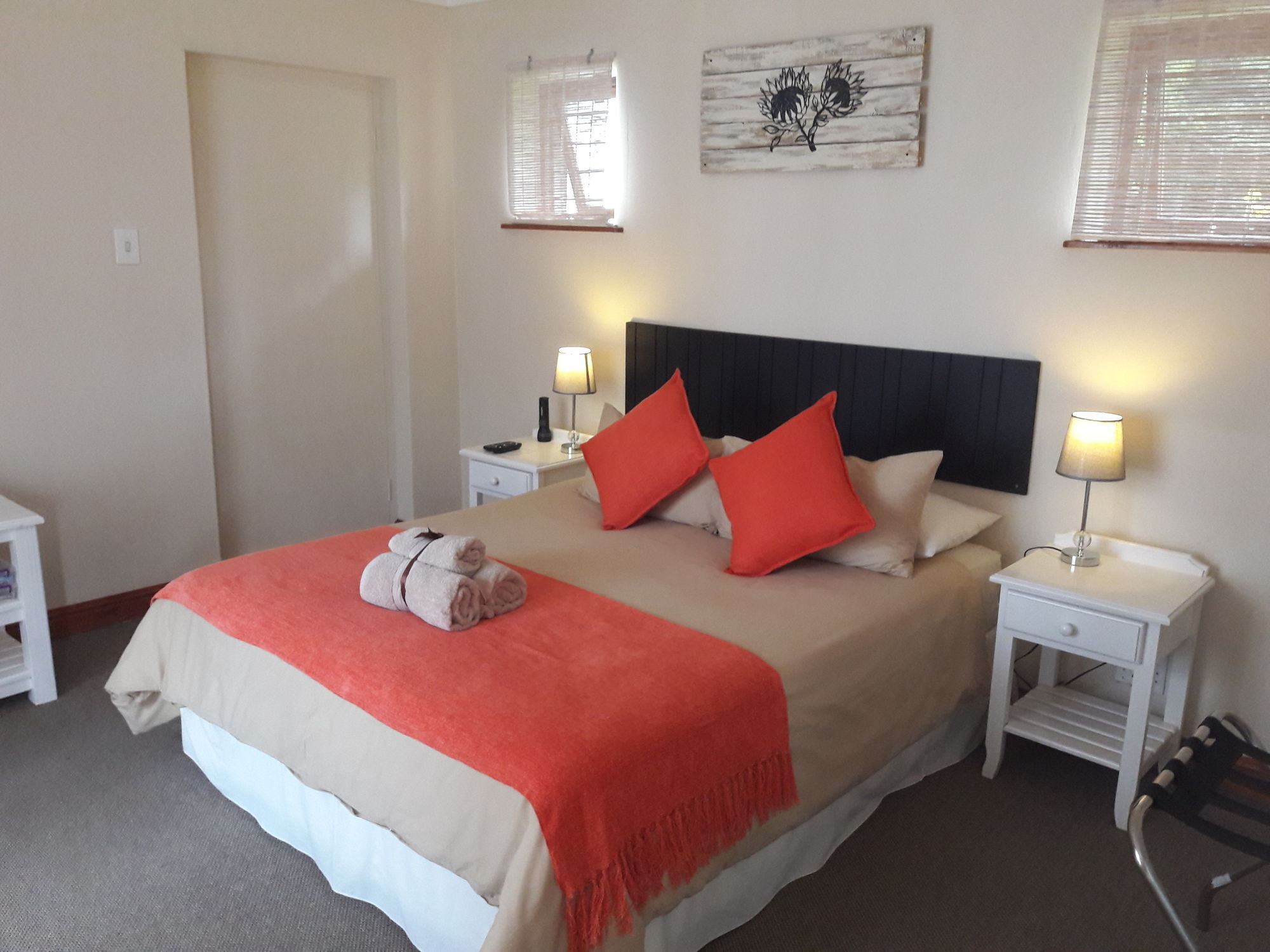 The Village Lodge Stormsrivier Exterior photo